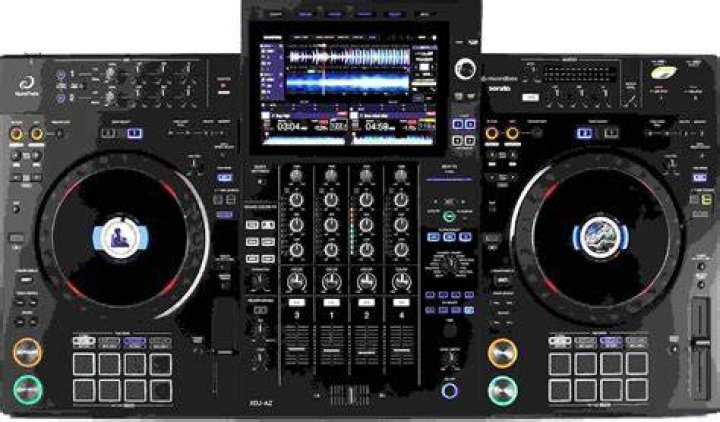 Mobile and desktop adult video streaming